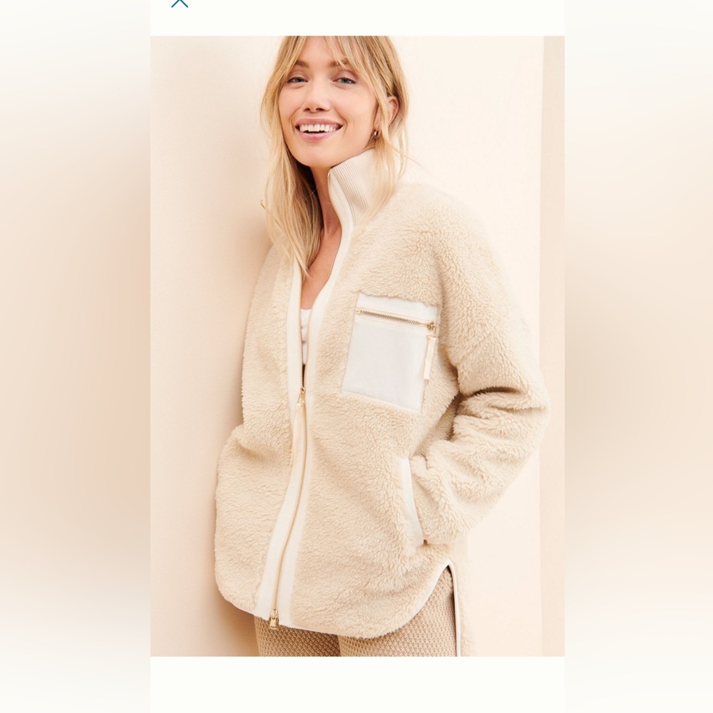 Like new Varley oversized fleece